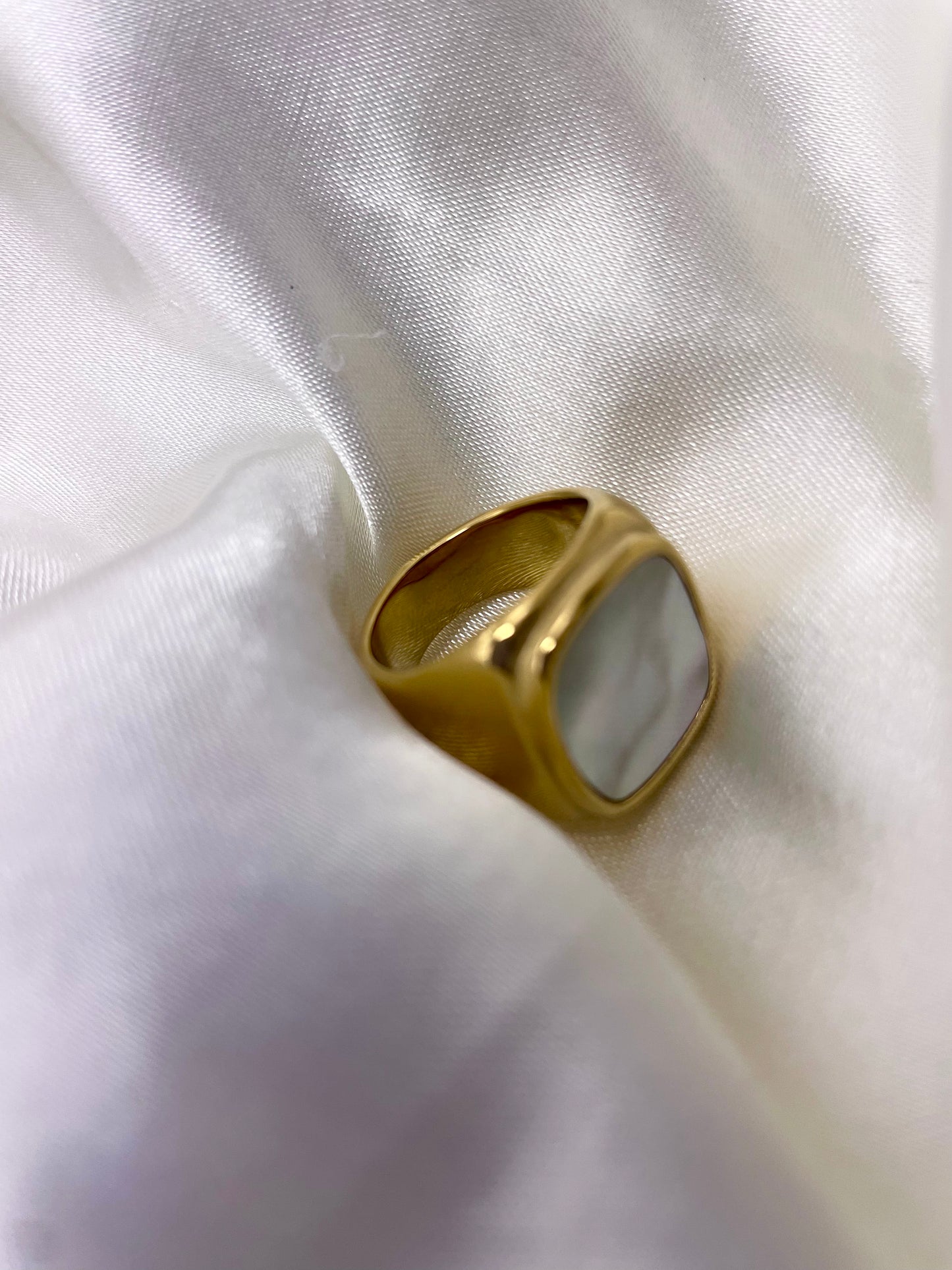 Rayna 18K Gold Ring